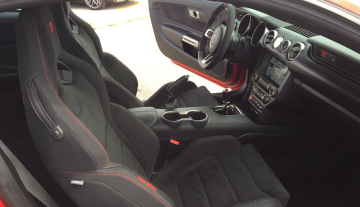 mustang-gt350r-2.jpg